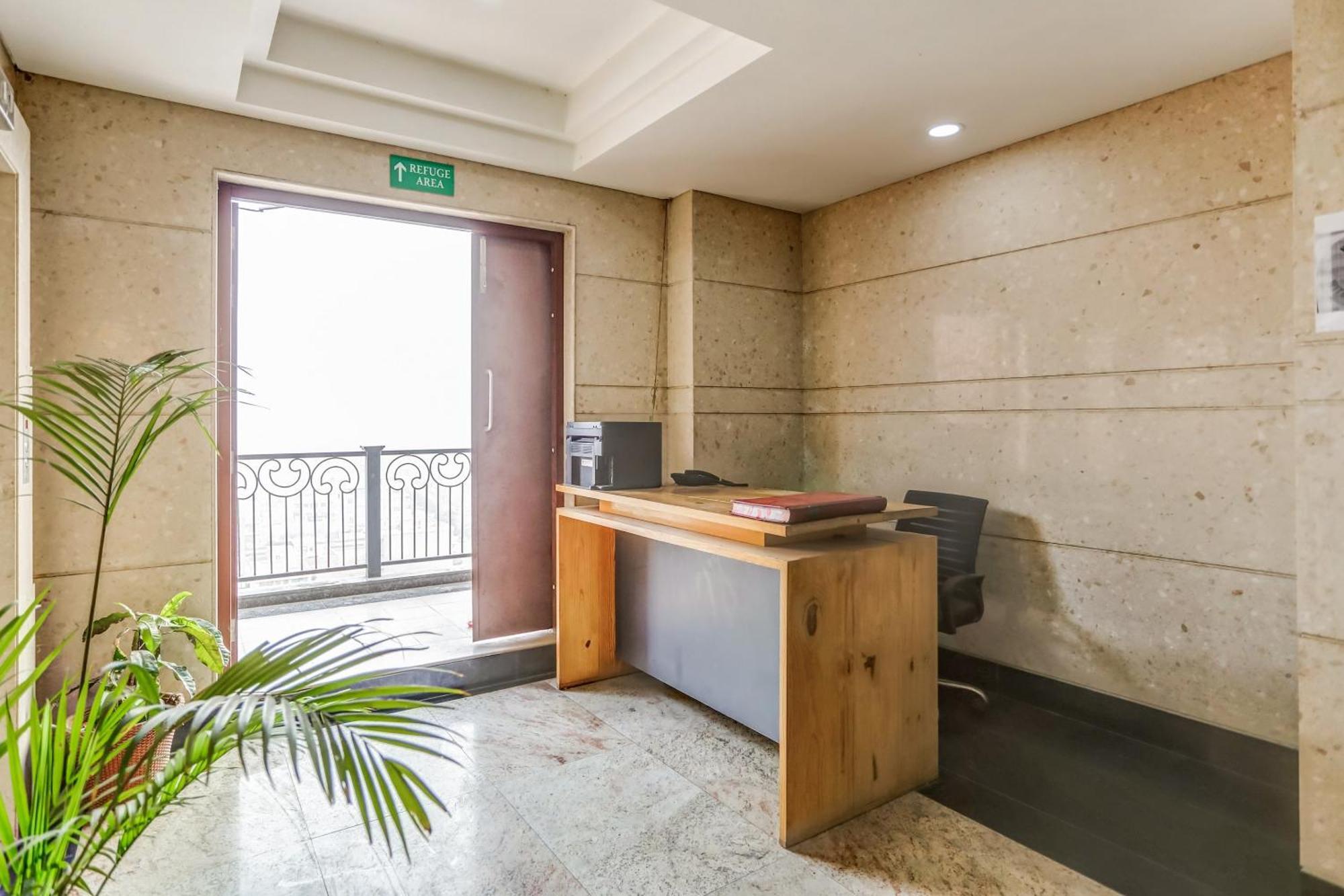 Collection O Limewood Stay Gurgaon Buitenkant foto