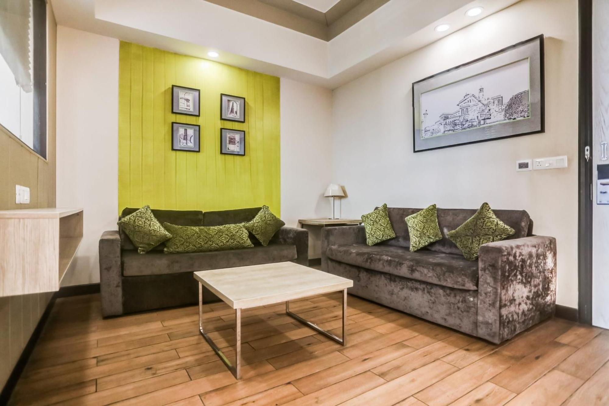 Collection O Limewood Stay Gurgaon Buitenkant foto